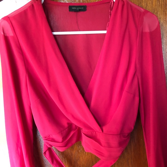 Red Chiffon Crop top - Picture 5 of 5